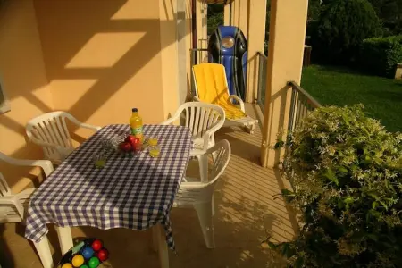 Holiday park Bella Italia, Peschiera-Ibisco, Appartement dans le parc de vacances Bella Italia - Photo 9