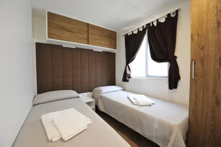Holiday park Bella Italia, Peschiera-Girasole Suite MH H, Mobil-home dans le parc de vacances Bella italia - Photo 7