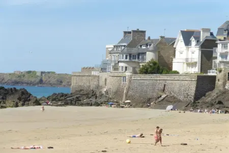 holiday home St Malo, Maison en Pierre à St Malo près Plage - Photo 25