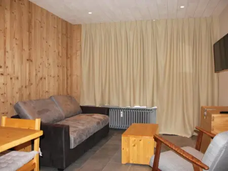 Confort 2 pièces pied des pistes avec balcon et parking à Tignes - Photo 1