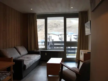Confort 2 pièces pied des pistes avec balcon et parking à Tignes - Photo 2