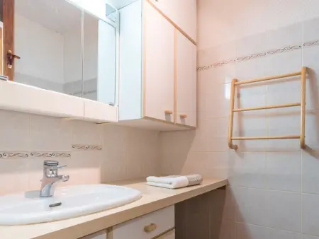 Studio chaleureux avec balcon à Serre-Chevalier, parking et casier à ski – 4 personnes - Photo 4