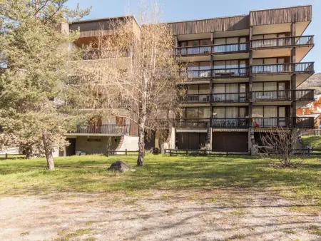 Studio chaleureux avec balcon à Serre-Chevalier, parking et casier à ski – 4 personnes - Photo 10