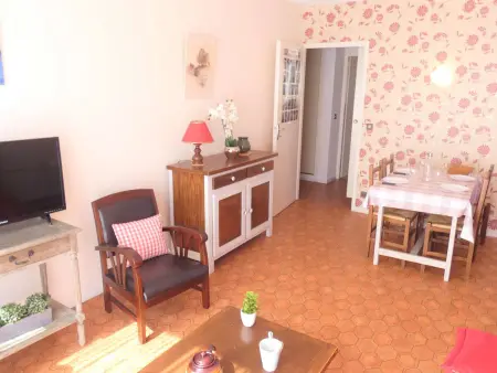 Charmant T2 avec Balcon et Garage - 6 couchages à Saint-Lary-Soulan - Photo 3