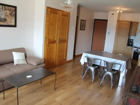 Charmant appartement au centre du village, proche des stations de ski - 4 personnes - Photo 2