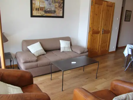 Charmant appartement au centre du village, proche des stations de ski - 4 personnes - Photo 3