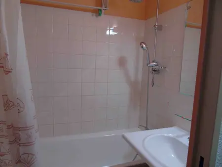 Charmant studio à Valfréjus, proche télécabine, commerces, balcon, 4 pers, animaux admis. - Photo 6