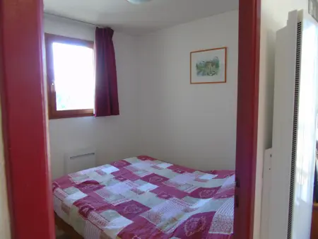Appartement cosy 2 pièces + cabine, 6 pers., proche télésièges, commerces, avec balcon et équipement complet - Photo 5