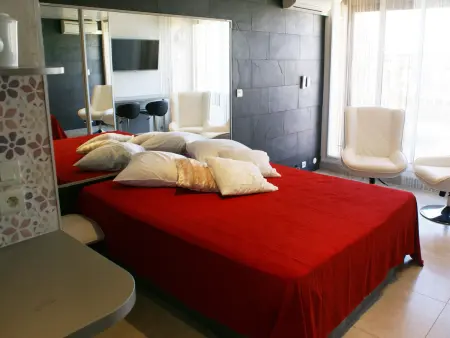 Studio climatisé avec parking et WiFi au Cap d'Agde - Photo 8