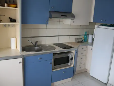 Studio avec Piscine à Agde, Parking Inclus, Appartement 2 personnes à Cap d'Agde naturisme - Photo 4