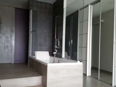 Appartement climatisé avec terrasse, parking et WIFI - Cap d'Agde - Photo 4