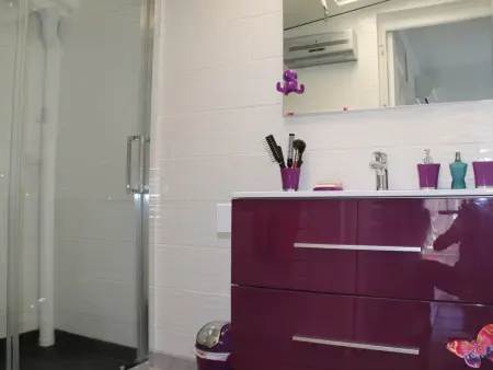 Appartement climatisé avec piscine, terrasse et parking - Proche des commodités - Agde - Photo 3