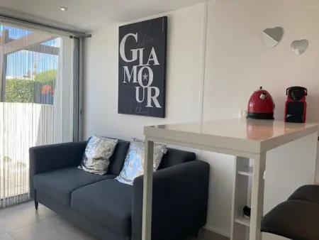 Studio climatisé pour 2 pers. avec parking à deux pas de la plage - Wifi et équipements inclus - Photo 3