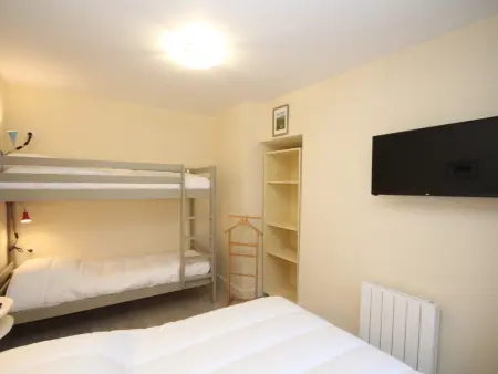 Mont-Dore : Appartement Centre T3 avec Wifi, Appartement 6 personnes à Mont Dore - Photo 6