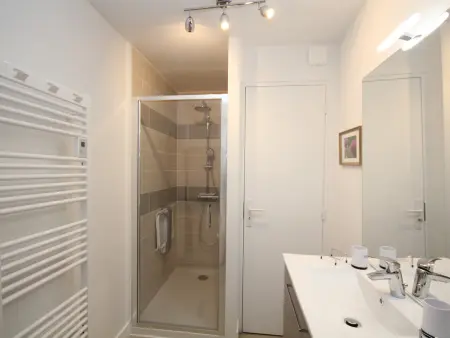 Mont-Dore : Appartement Centre T3 avec Wifi, Appartement 6 personnes à Mont Dore - Photo 7