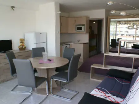 Appartement climatisé 4 personnes, terrasse sud, parking, Héliopolis - Photo 1