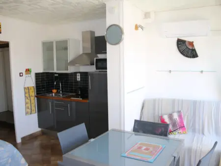 Studio climatisé avec terrasse Ouest et parking, proche mer, Agde - Photo 6