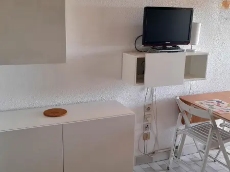 Cap d'Agde : Appart 2P Cabine, Terrasse, Parking, 4 Pers - Photo 4