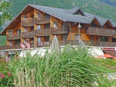 Grand studio à Samoëns, animaux admis, parking, proche télécabine - Photo 9