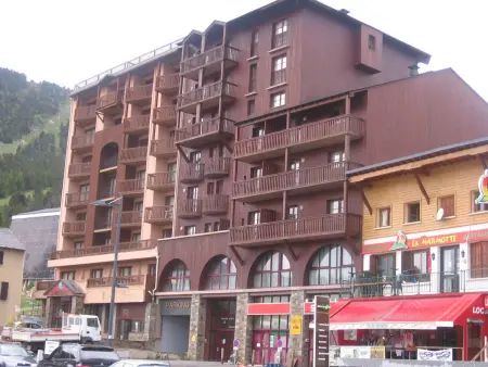 Appart 6 pers aux pieds des pistes avec balcon, wifi, parking - Photo 6