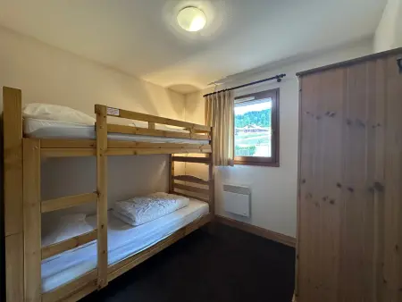 Appartement spacieux 4 chambres, pieds pistes, parking inclus - Photo 6