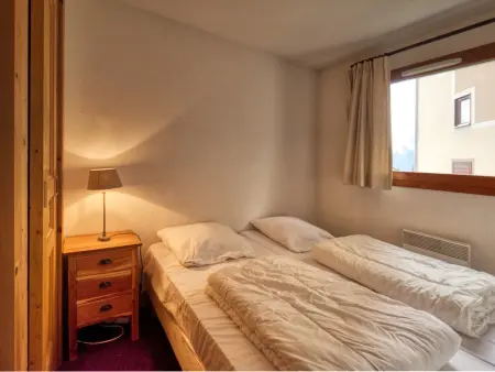 Appartement spacieux 4 chambres, pieds pistes, parking inclus - Photo 13