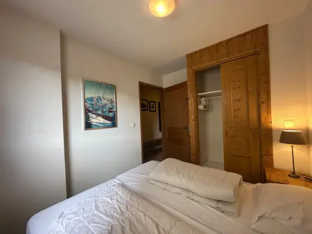 Appartement spacieux 4 chambres, pieds pistes, parking inclus - Photo 14