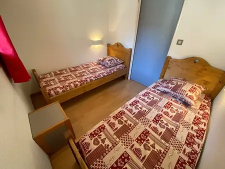 Appartement rénové 5 pers, centre-ville, parking, animaux - Photo 4