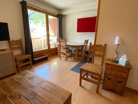 Appartement rénové 5 pers, centre-ville, parking, animaux - Photo 5