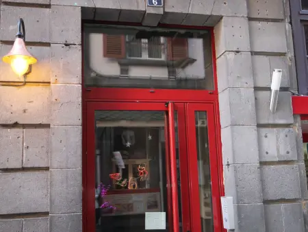 LE MONT DORE - Appartement T3 spacieux avec balcon et WIFI au centre - Photo 16