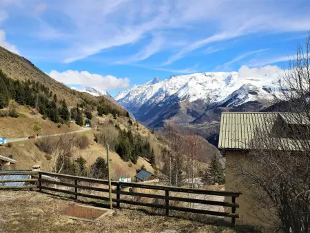 Appartement lumineux 2 pièces, au pied des pistes - Auris en Oisans - Photo 1
