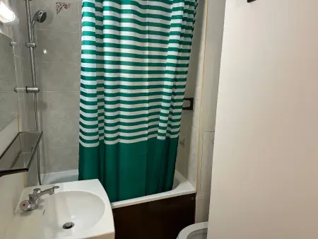 Appartement cosy à 300m de l'océan au cœur de la station - Balcon et parking sécurisé - Photo 11