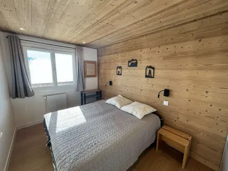 Charmant 2 pièces 6 pers avec balcon sud, proche télé-siège et commerces à l'Alpe d'Huez - Photo 6