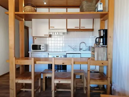 Appartement 2 pièces 6 pers avec balcon, parking et animaux acceptés - L'Alpe d'Huez - Photo 4