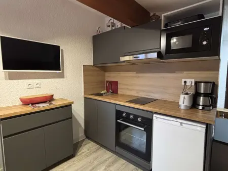 Studio pour 4 pers. au cœur de L'Alpe d'Huez, proche télécentre, animaux acceptés - Photo 4