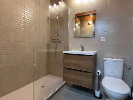 Studio pour 4 pers. au cœur de L'Alpe d'Huez, proche télécentre, animaux acceptés - Photo 5