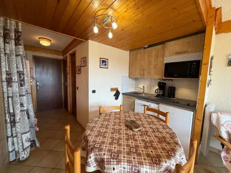 Studio cabine aux Saisies, balcon sud, 4 couchages - Photo 5