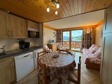 Studio cabine aux Saisies, balcon sud, 4 couchages - Photo 7