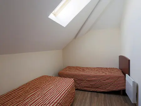 Appartement au pied des pistes avec accès spa, balcon, parking couvert, et équipements complets - Photo 3