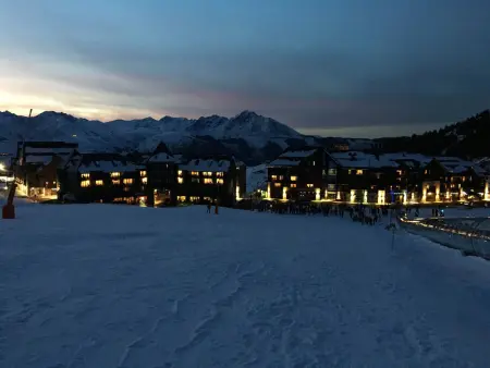 Appartement T3 au pied des pistes à Peyragudes - 6 pers, balcon, parking, accès spa - Photo 8