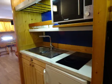 Studio rénové pour 3 à Arc 1600, ski aux pieds, animaux admis - Photo 4
