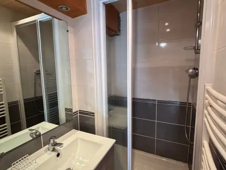 Appartement 3 pièces + mezzanine, 8 pers, animaux admis, proche pistes - Photo 10