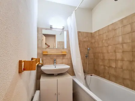 Studio lumineux au centre de Flaine avec balcon, équipé pour 4 personnes - Photo 5