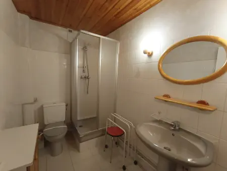 Studio au cœur de Montgenèvre, balcon sud, parking inclus, animaux acceptés - Photo 4