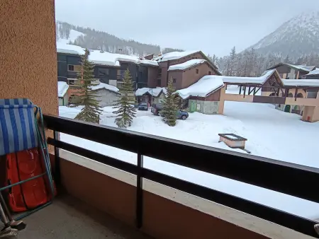 Grand studio ski aux pieds, lumineux et animaux acceptés - Photo 6