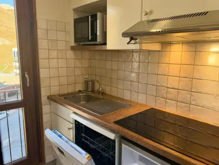 2 pièces Sud/Ouest avec Wifi, 100 m des pistes, Appartement 6 personnes à Tignes - Photo 2