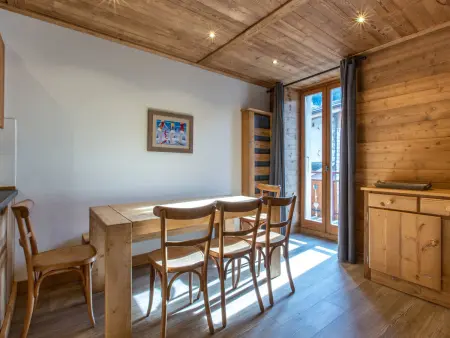 Charmant 4 pièces en centre village, proche pistes - 8 pers, Wifi, parking, balcon, animaux acceptés - Photo 1