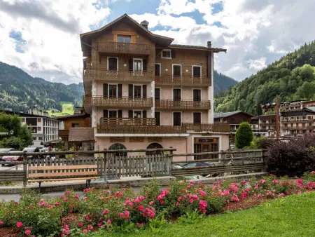 Charmant 4 pièces en centre village, proche pistes - 8 pers, Wifi, parking, balcon, animaux acceptés - Photo 15