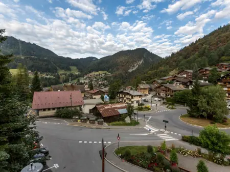 Spacieux appart 5 ch au cœur du village, charme savoyard, WiFi, cheminée décorative - Photo 19