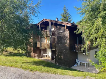 Charmant 2 pièces avec balcon, parking, proche des pistes - La Clusaz - Photo 13